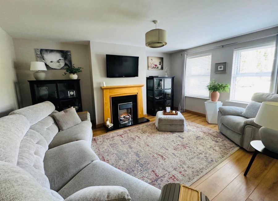 33 Woodvale Mews