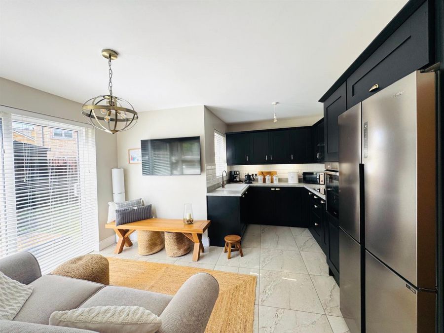 33 Woodvale Mews