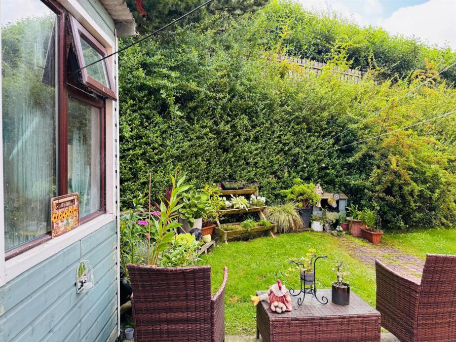 78a Rossdale