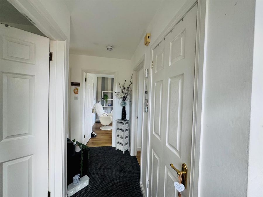 78a Rossdale
