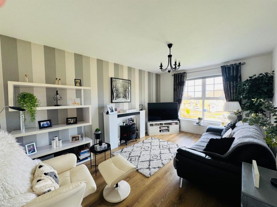 78a Rossdale