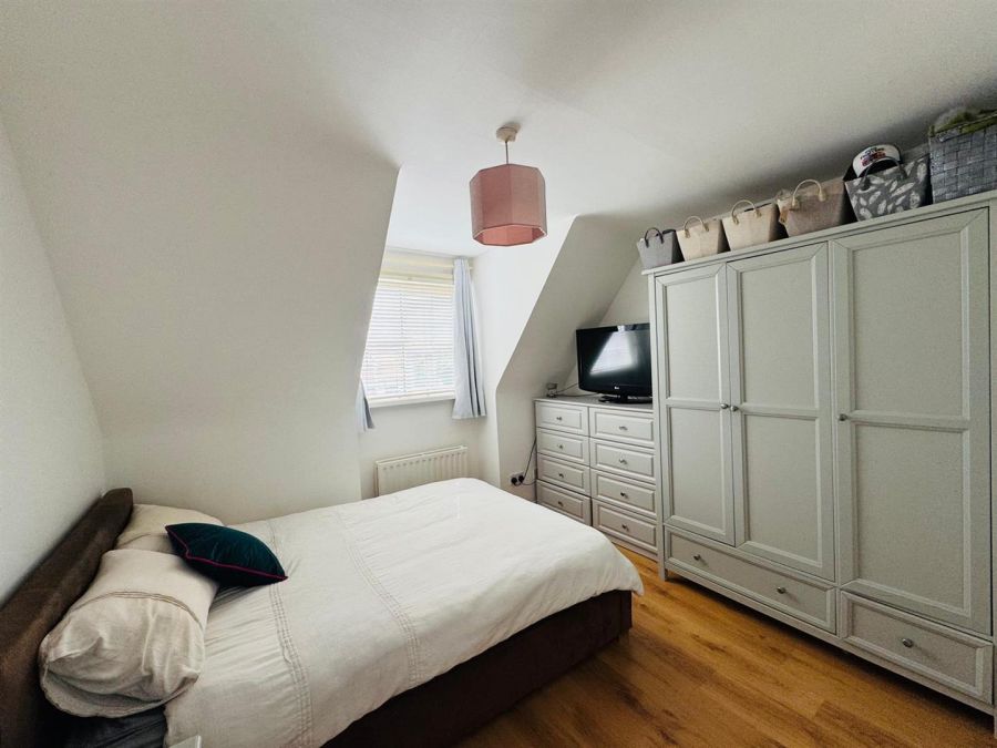 136 Rockfield