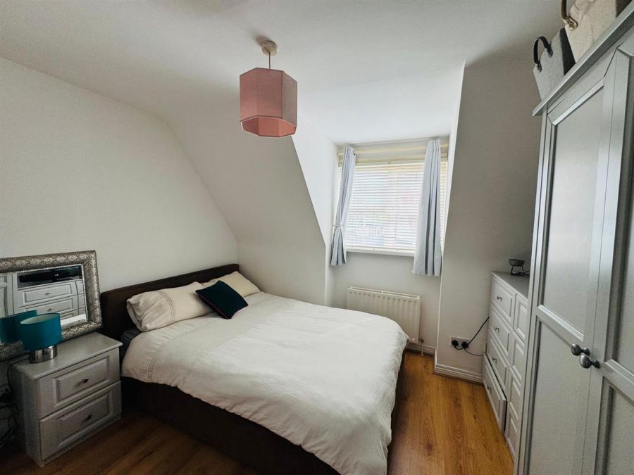 136 Rockfield