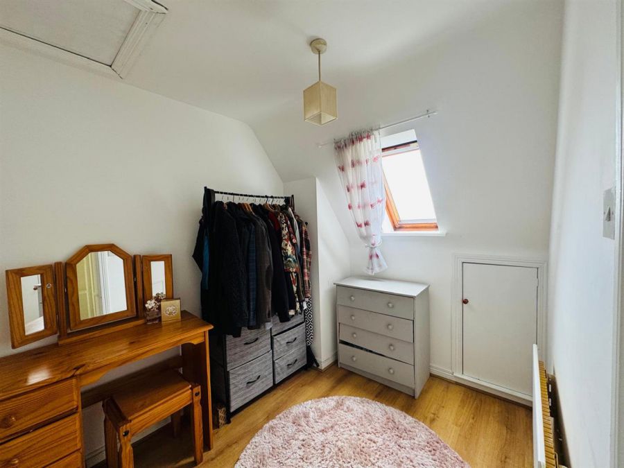 136 Rockfield