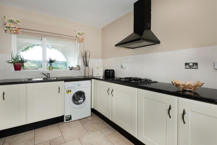 18 Dunnwood Park 18 Dunnwood Park