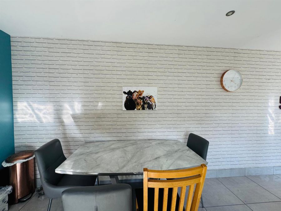 56 Gortaclare Road