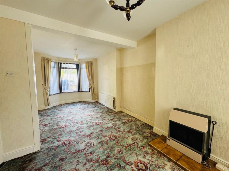 33 Iona Terrace