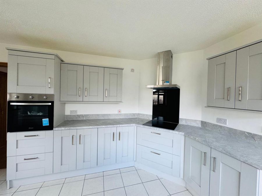 16 Rushcroft Park