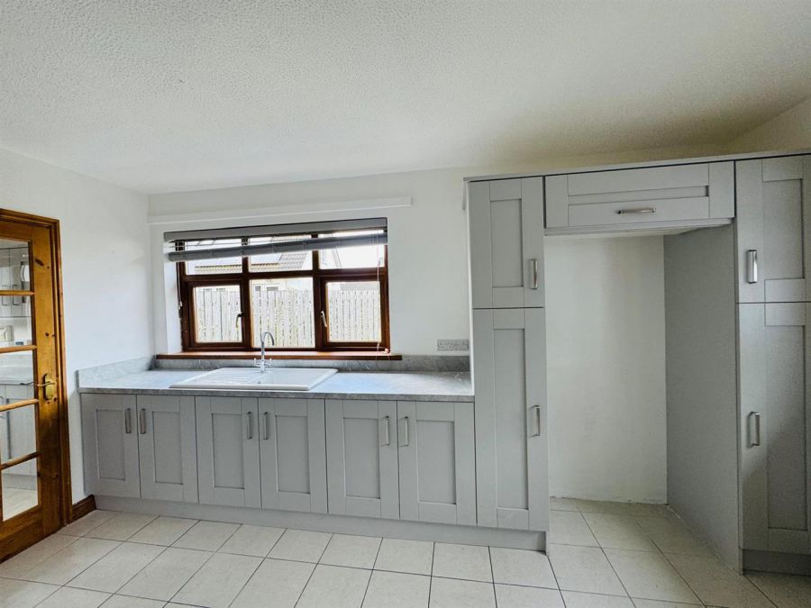 16 Rushcroft Park