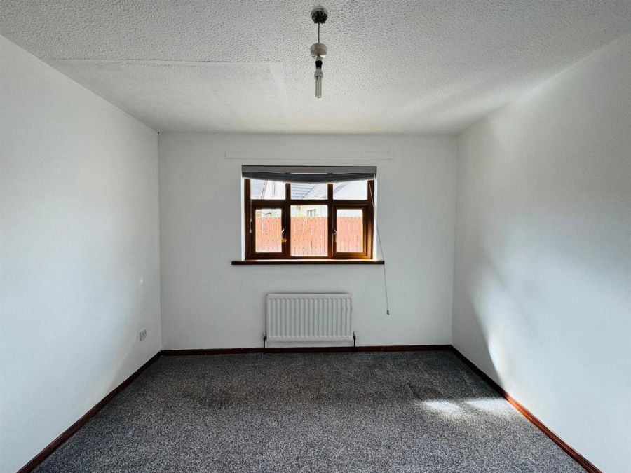 16 Rushcroft Park
