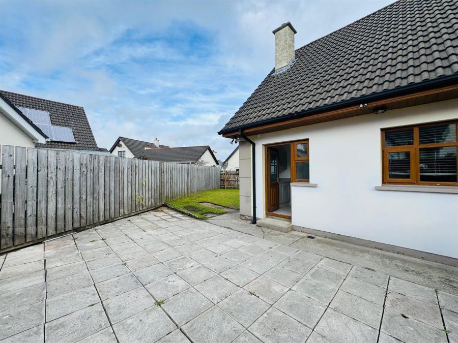 16 Rushcroft Park