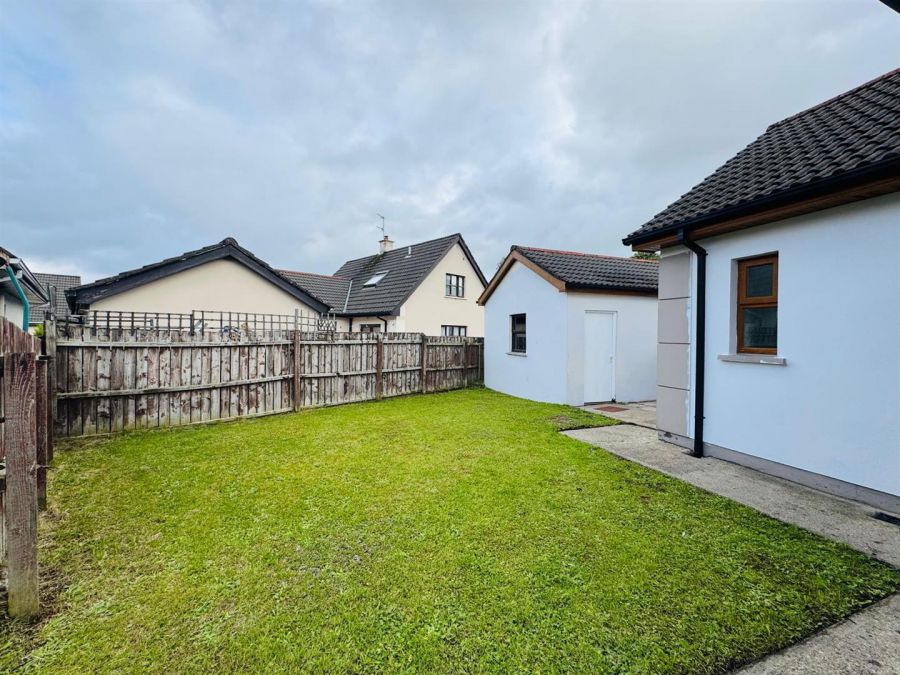 16 Rushcroft Park