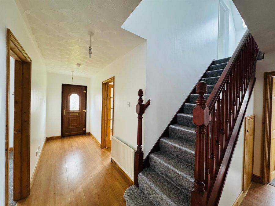16 Rushcroft Park