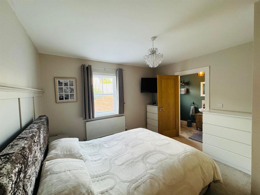 18 Birch Hill