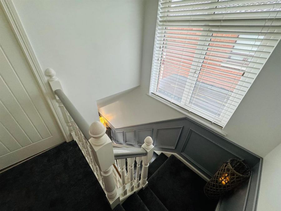28 Rossdowney Drive
