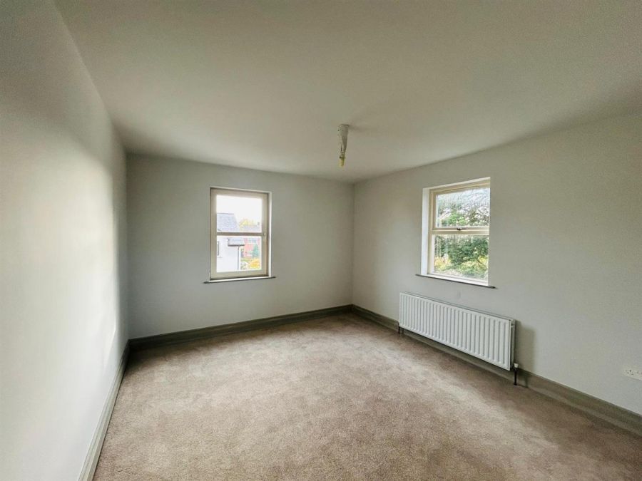 19 Greenhaw Manor 19 Greenhaw Manor