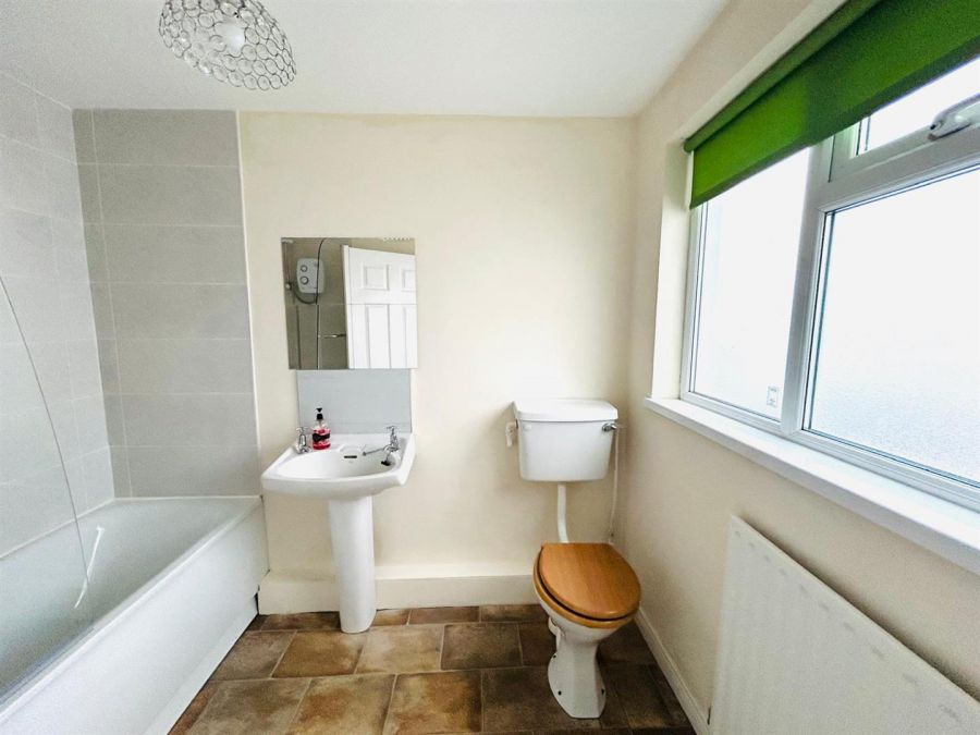 8 Lower Nassau Street