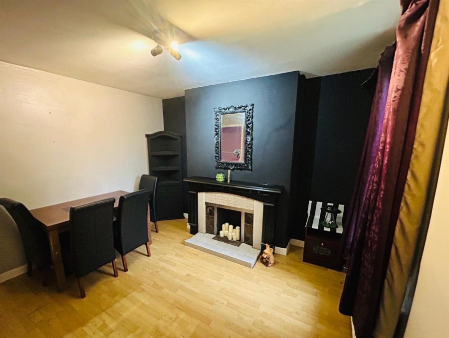 44 Lower Nassau Street