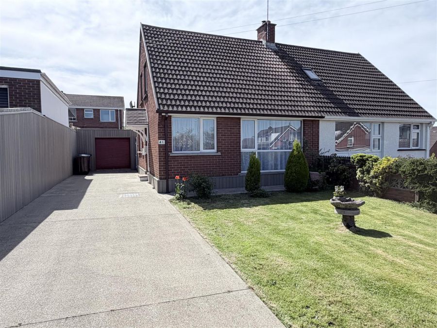 4 Erosmore Drive