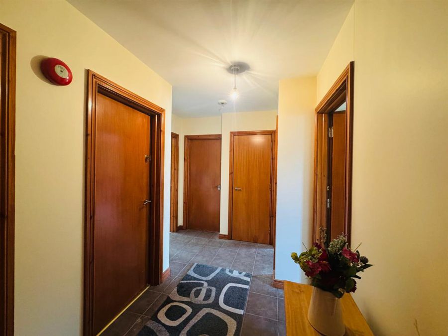 15 Sandale Park