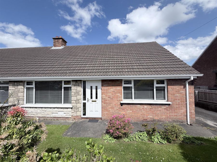 4 Conifer Avenue