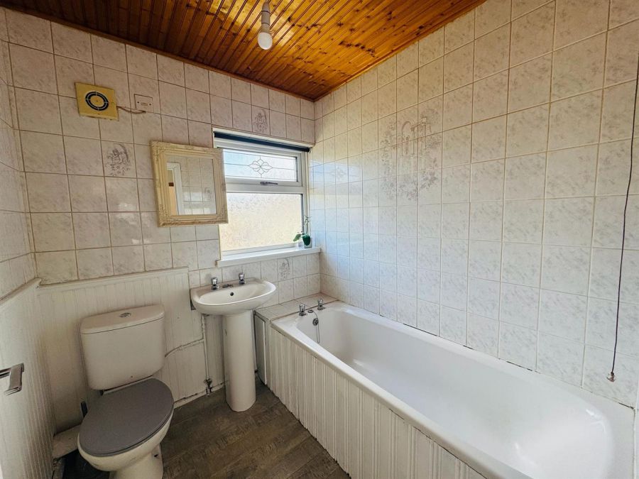 1 Garrymore Place