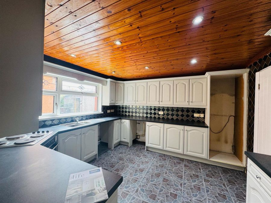 1 Garrymore Place