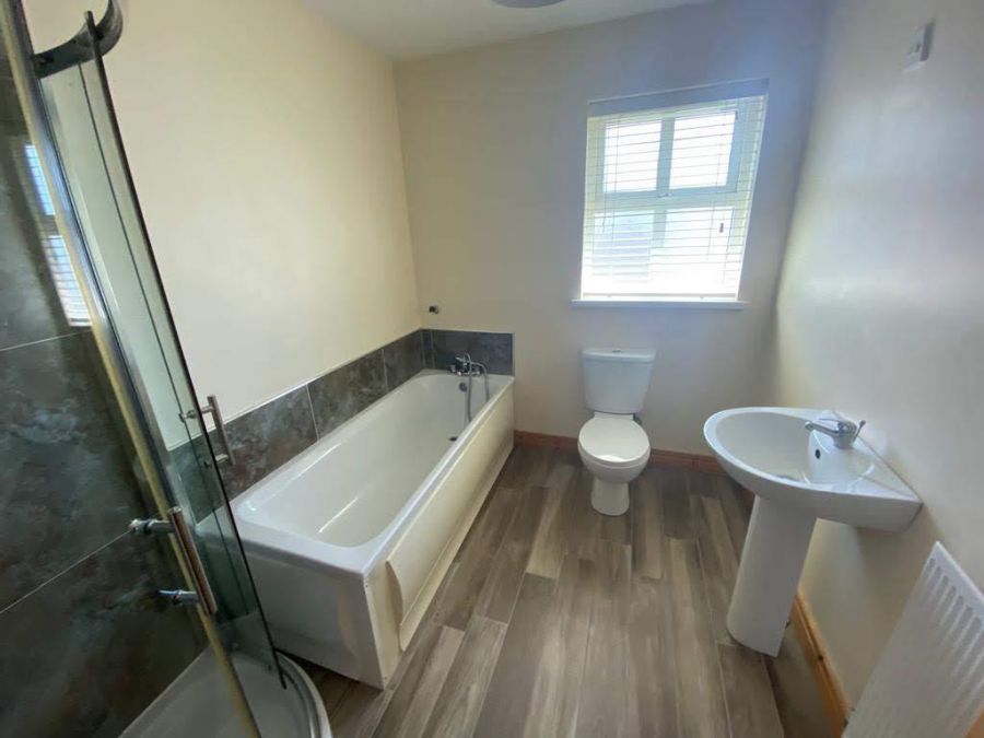 251 Ivy Mead