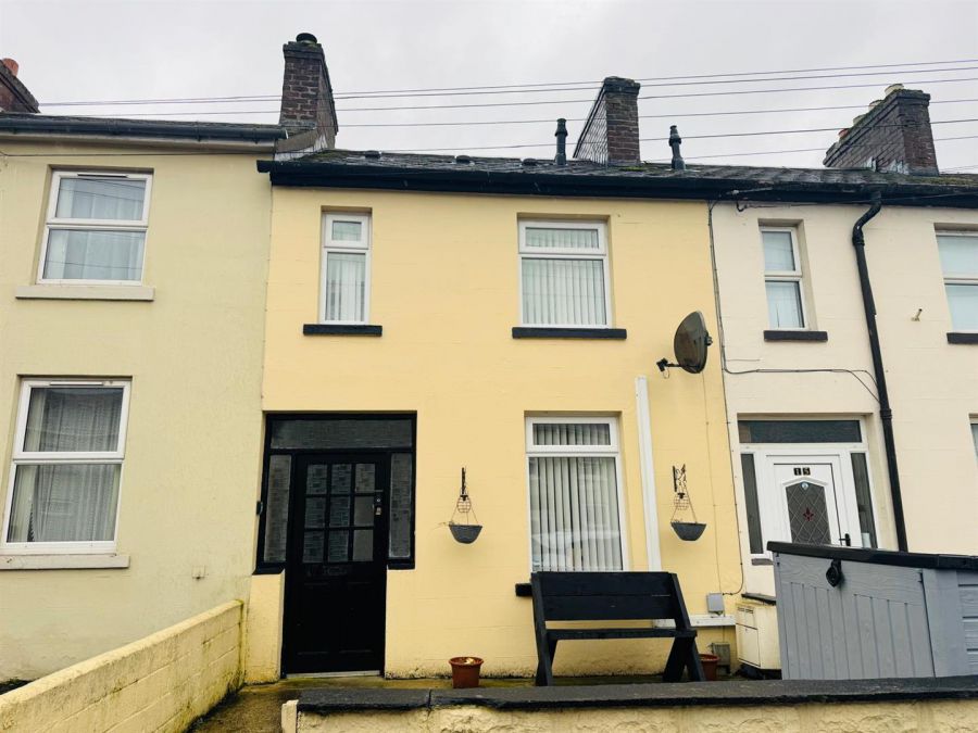 17 Roulston Avenue