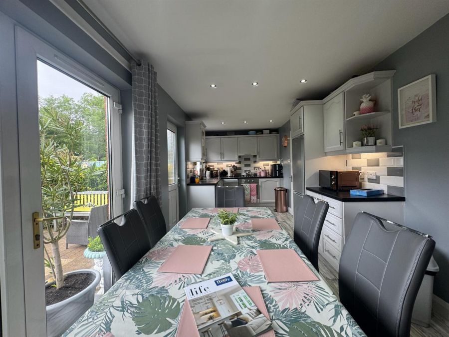4 Copperfield Mews