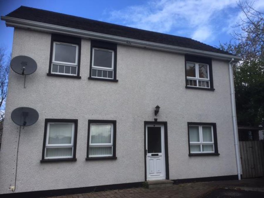 3 Roe Park Court