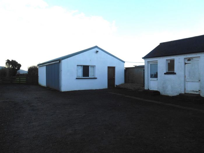 144 Carrowclare Road