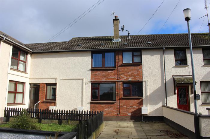 Flat B, 8 Rathbrady Road