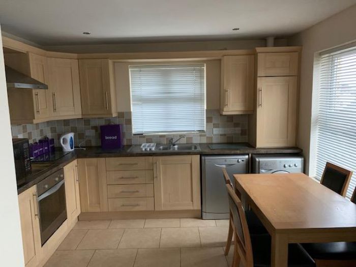 28 College Court Greystone Road