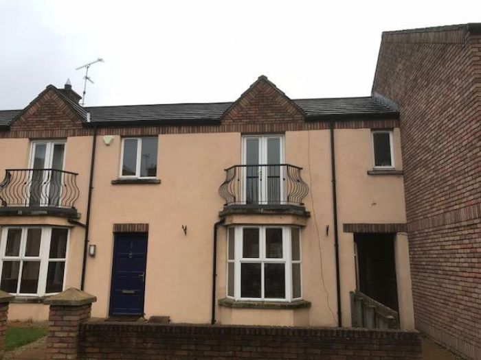 13 Bridgehouse Court