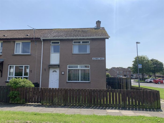 1 Glenbeg Walk