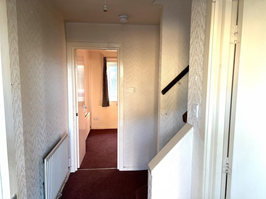 4 Shackleton Crescent