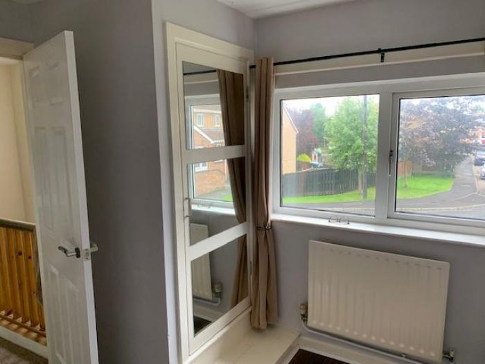 36 Shackleton Crescent