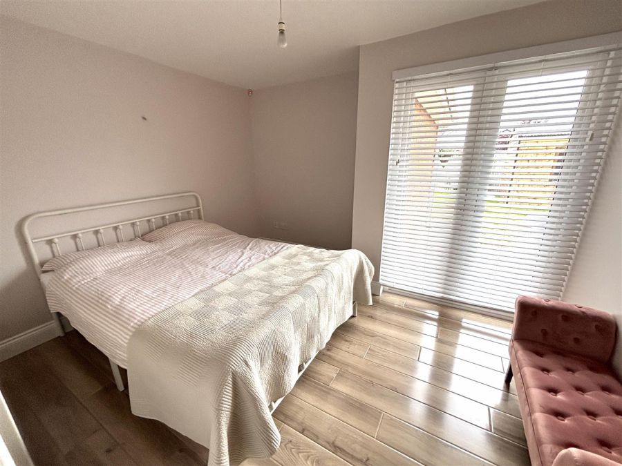 2 Bovally Road