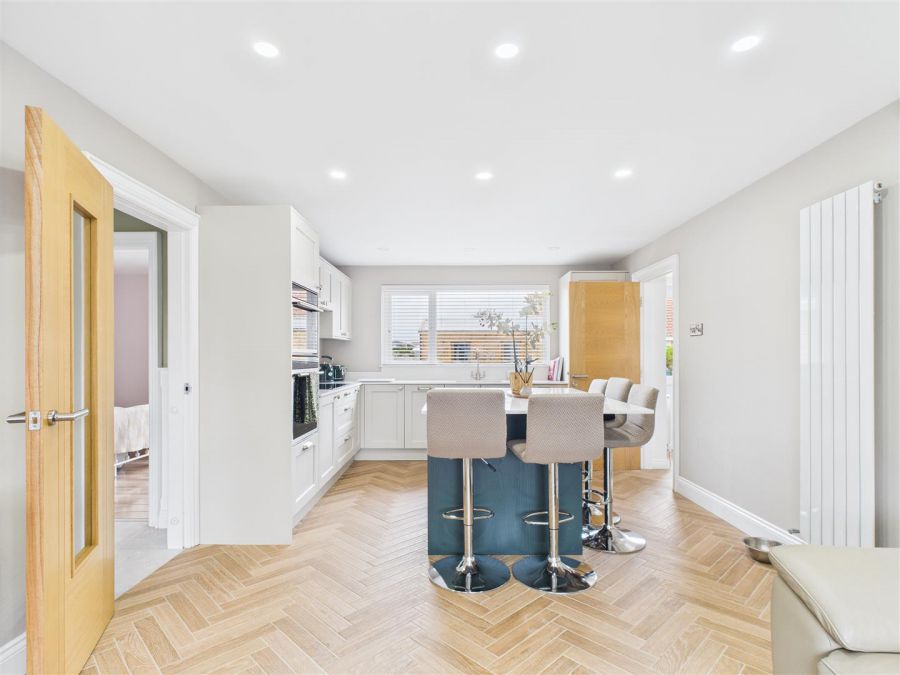 2 Bovally Road