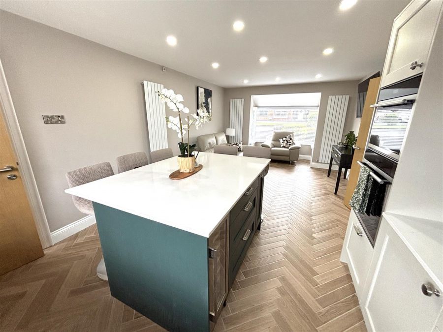 2 Bovally Road