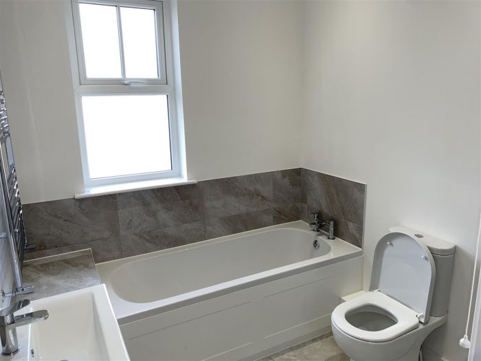 2 Boyle Place, Roewood