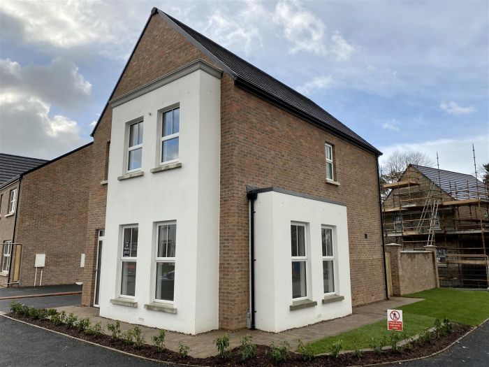 2 Boyle Place, Roewood