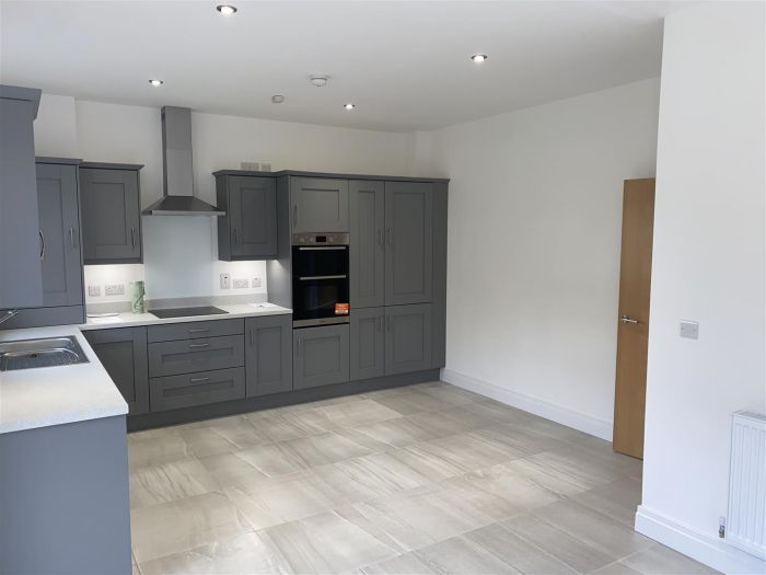 2 Boyle Place, Roewood