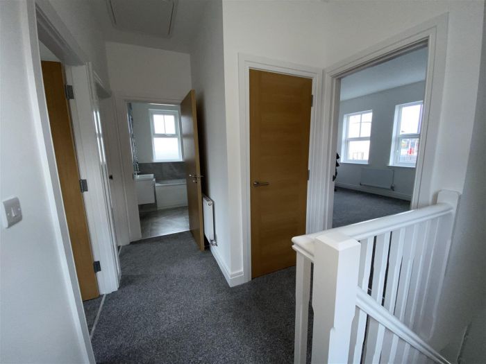 2 Boyle Place, Roewood