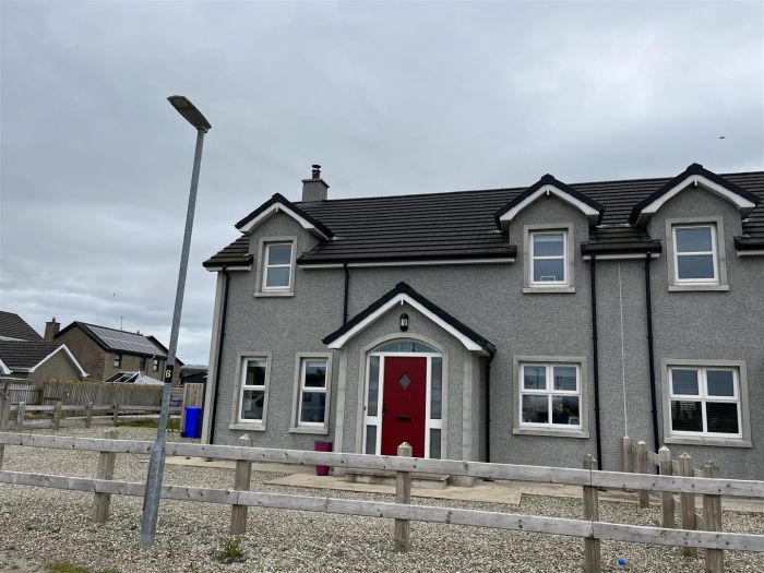 128 Carrowclare Road