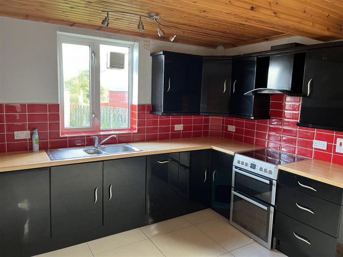 68 Shackleton Crescent