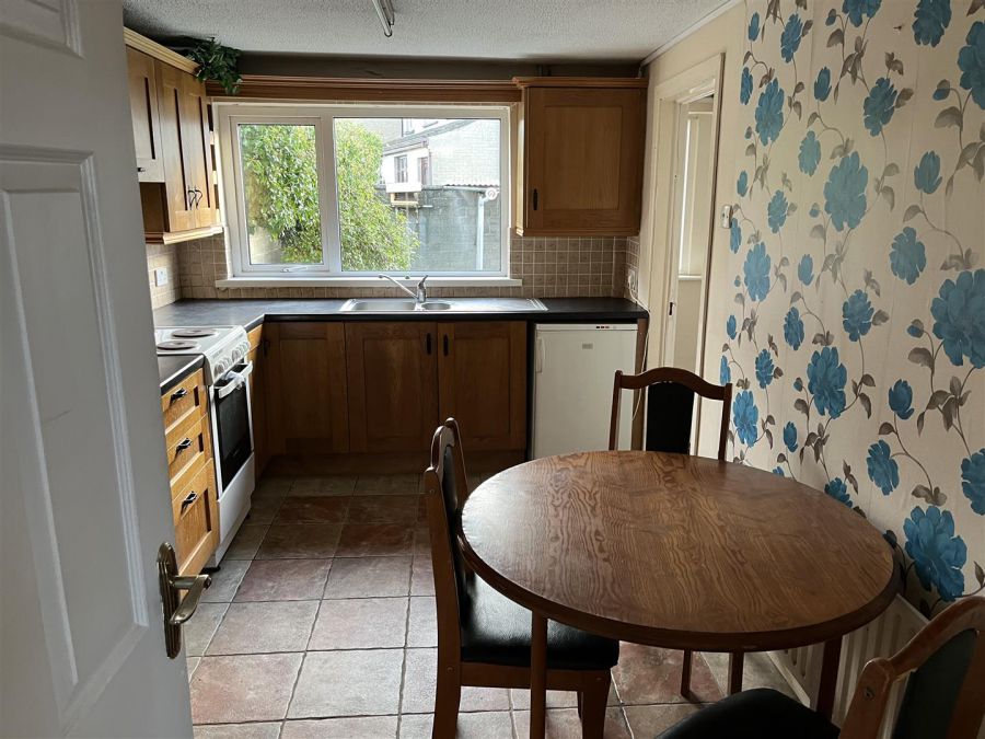 122 Irish Green Street