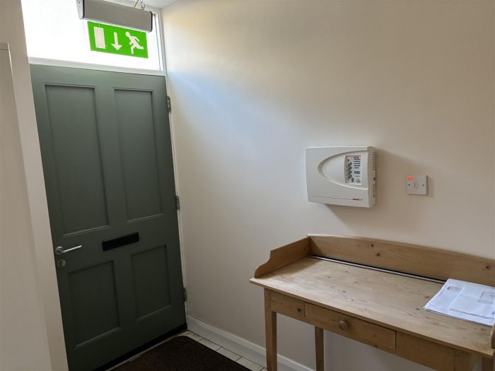 13B Linenhall Street