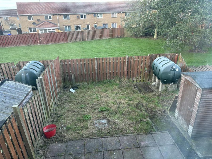 21 Shackleton Crescent